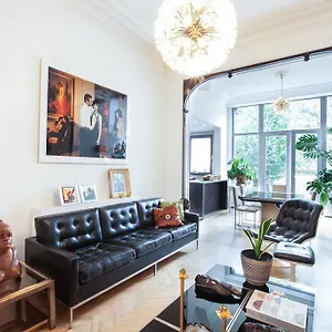 Bed & Breakfast Quatre20cinq, Antwerpen