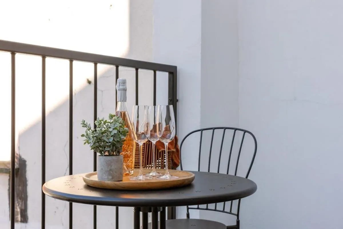 Huswell - Industrial Apartment With Terrace In Antwerpen