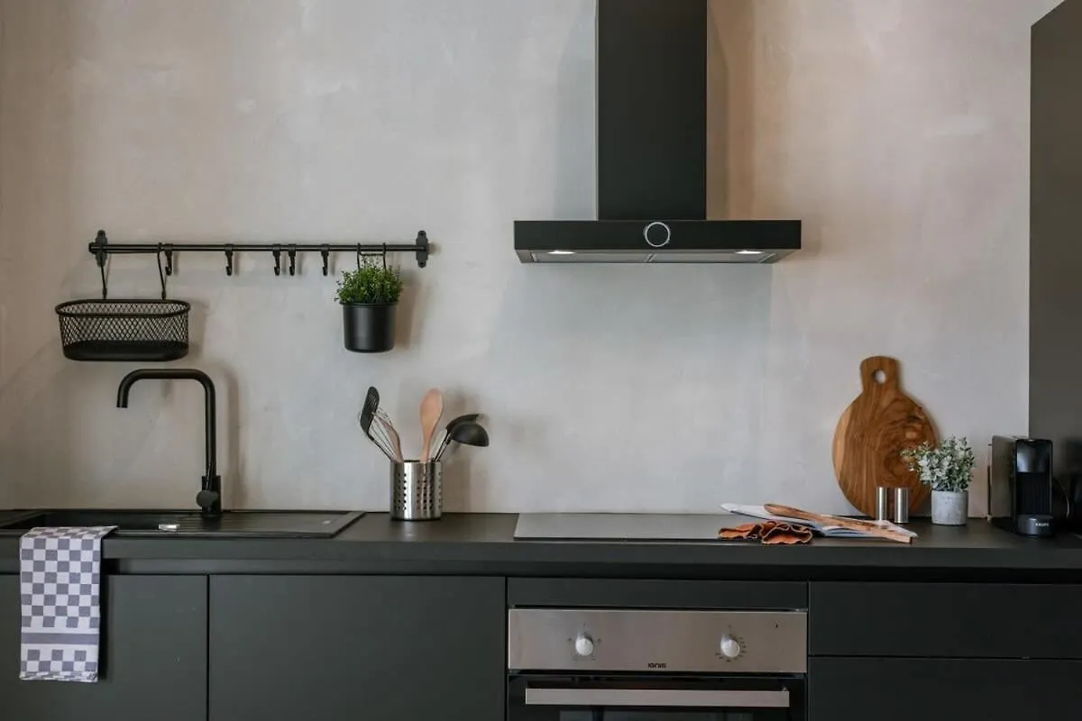 Huswell - Industrial Apartment With Terrace In Antwerpen